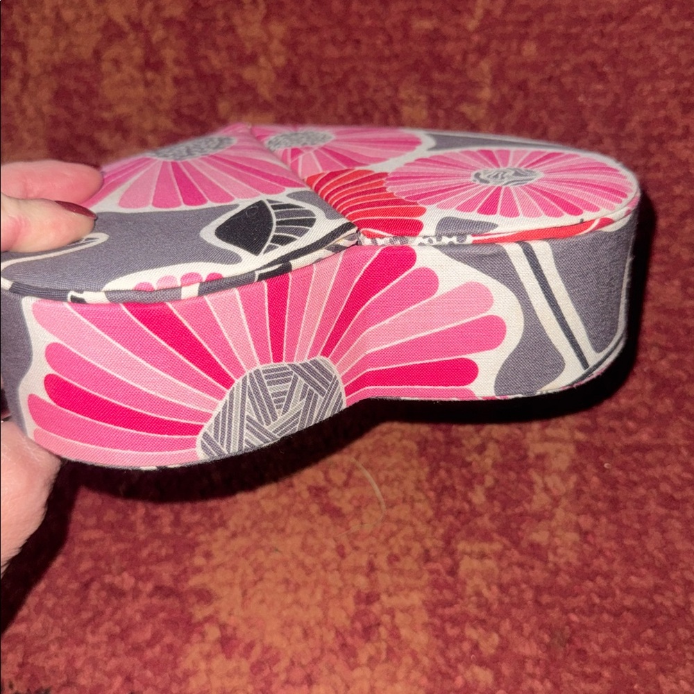 Vera Bradley Heart to Heart Jewelry Case‎ - Picture 5 of 5